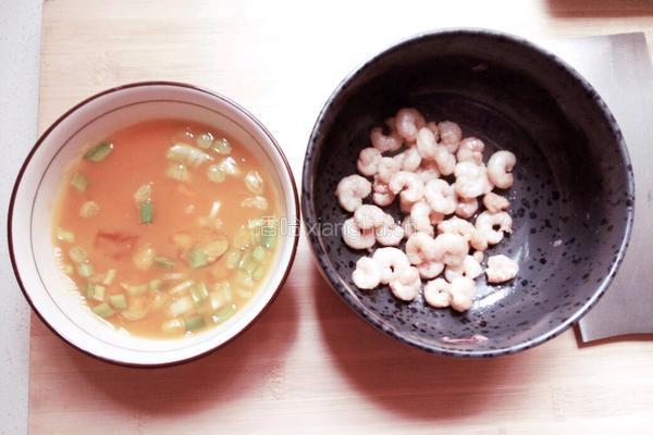 虾仁跑蛋的做法图解4