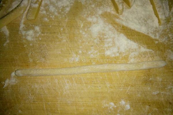 蜂蜜蛋奶小麻花的做法图解9