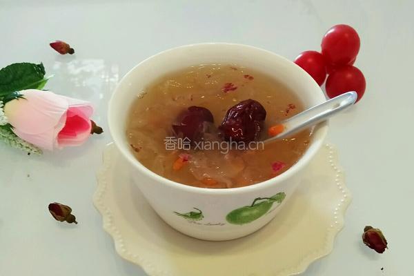 银耳玫瑰红枣枸杞汤的做法图解8