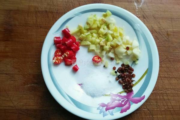 卤鸡胗的做法图解2