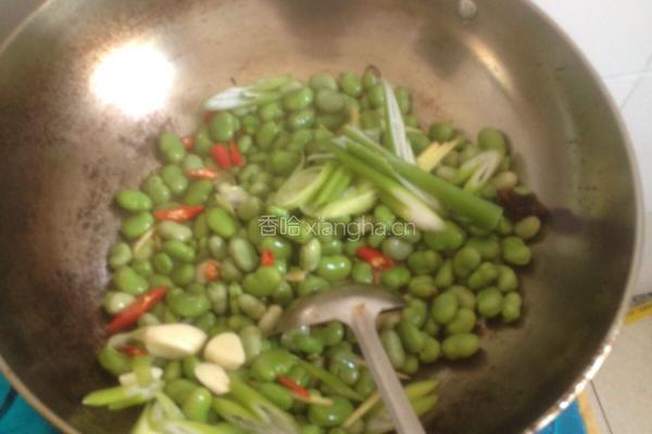 炒兰花豆的做法图解4