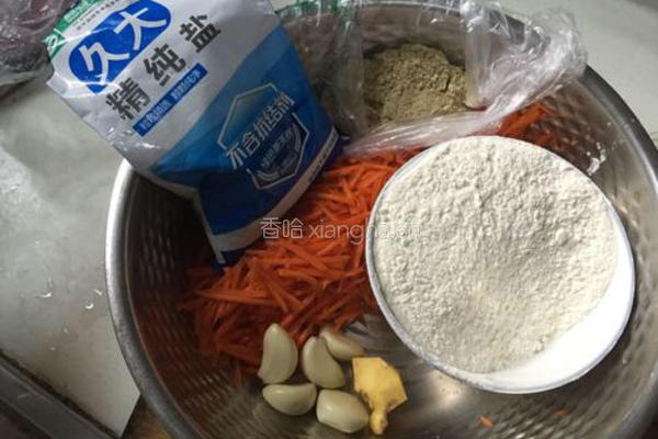油炸素丸子的做法图解1