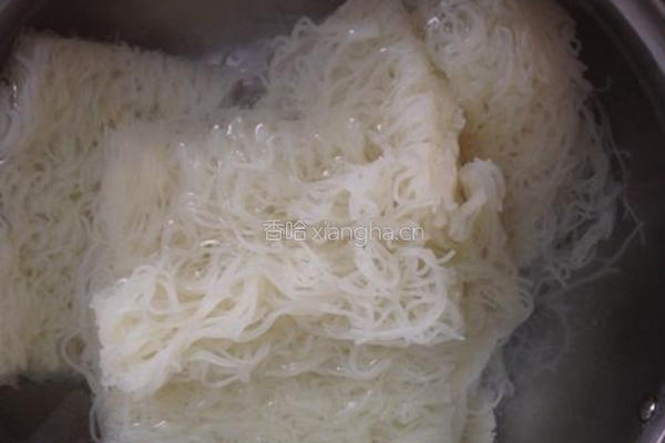 蒜蓉米粉蒸扇贝肉的做法图解2