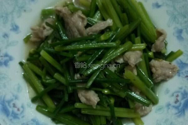韭菜花炒肉的做法图解5