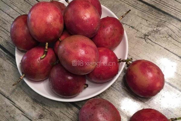 百香果酱的做法图解1