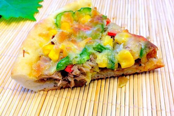 金枪鱼玉米粒披萨的做法图解12