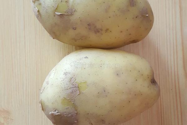 黄金土豆的做法图解1