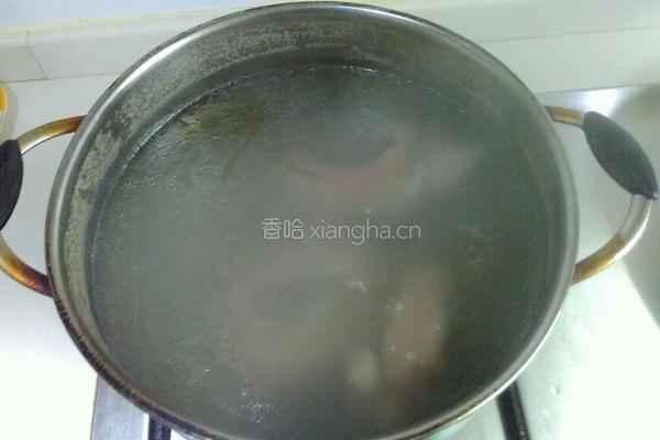 瓠子蹄膀汤的做法图解5