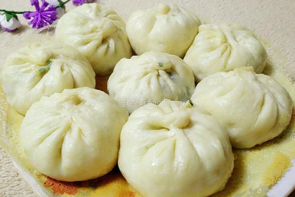 茴香鸡蛋馅包子的做法图解12