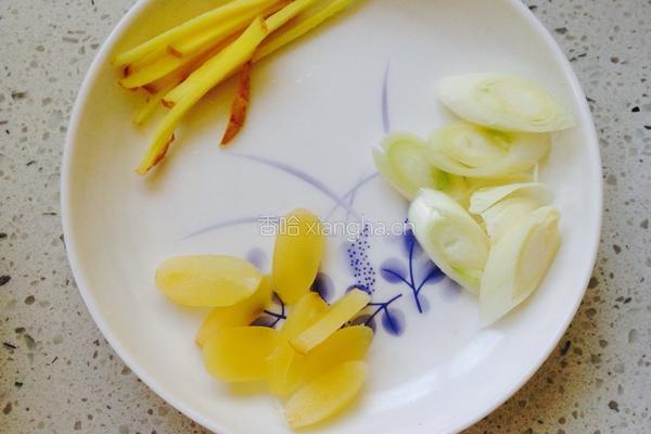 麻辣鸭血炖豆腐的做法图解5