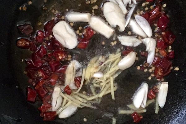 猪心炒酸菜的做法图解6