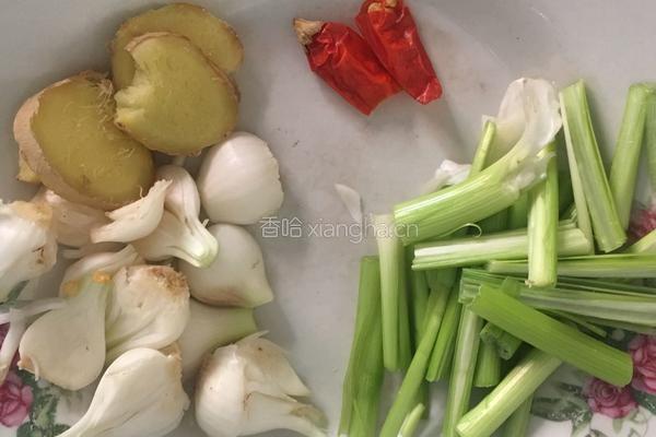 红烧小龙虾的做法图解2