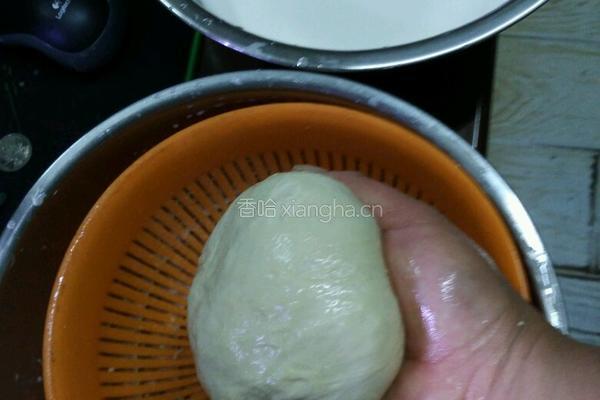 自制凉皮面筋的做法图解1
