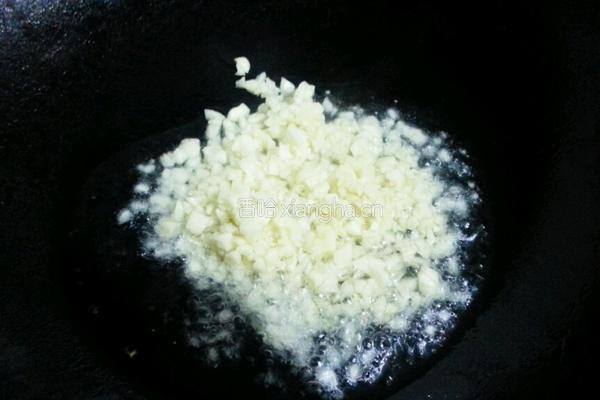 蒜蓉粉丝蒸蛤蜊的做法图解4