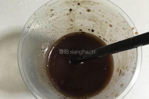 摩卡芝麻戚风蛋糕的做法图解3
