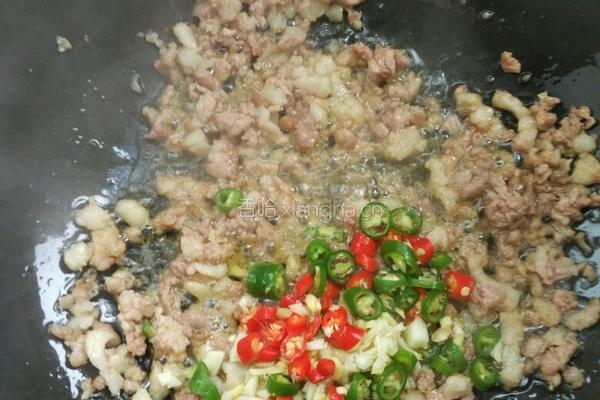 湘味肉末豌豆的做法图解6
