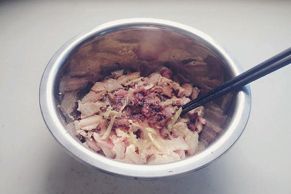 粉蒸肉的做法图解4