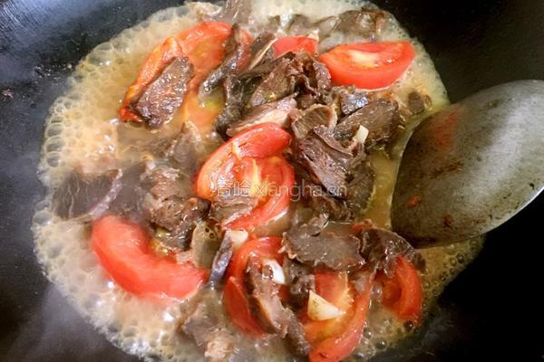 牛肉汤河粉的做法图解3