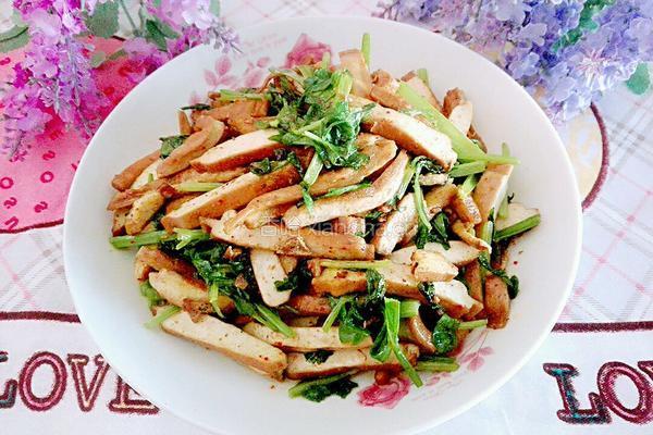 芹菜炒豆干的做法图解4