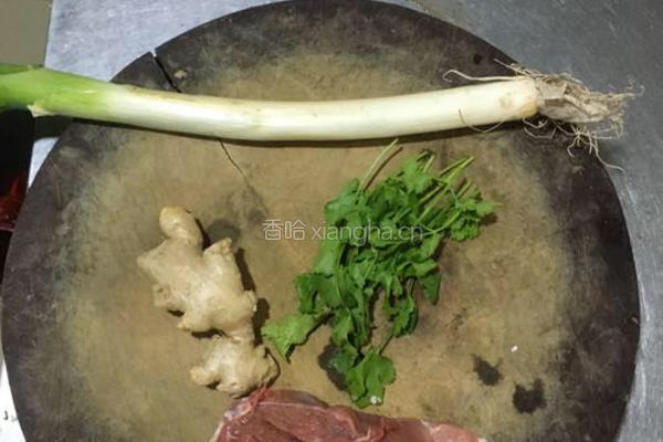 东北锅包肉的做法图解1