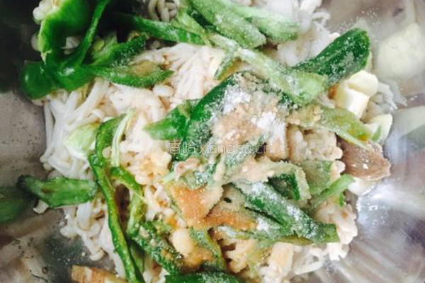 凉拌金针菇的做法图解6