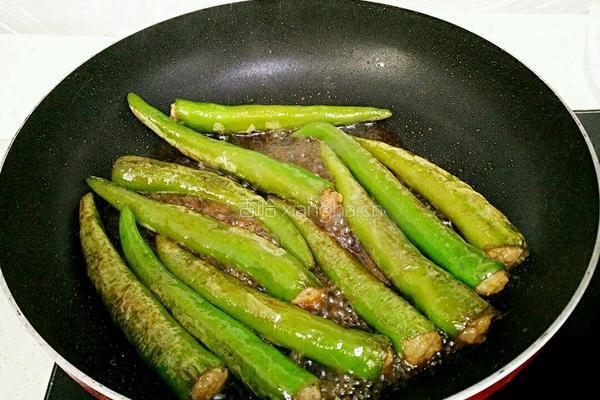 虎皮尖椒酿肉的做法图解7