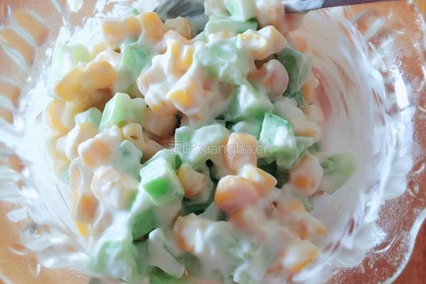 紫菜沙拉大饭团的做法图解2