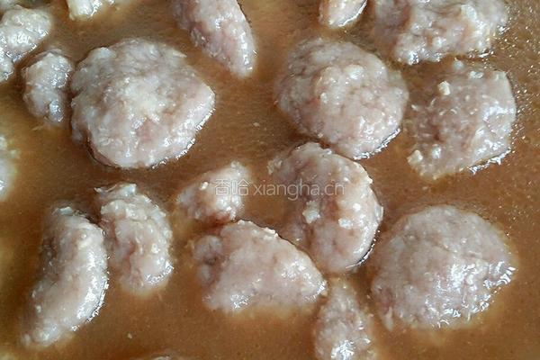 薯粉肉丸子的做法图解4