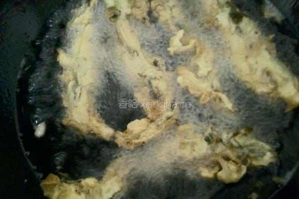 煎香椿的做法图解4
