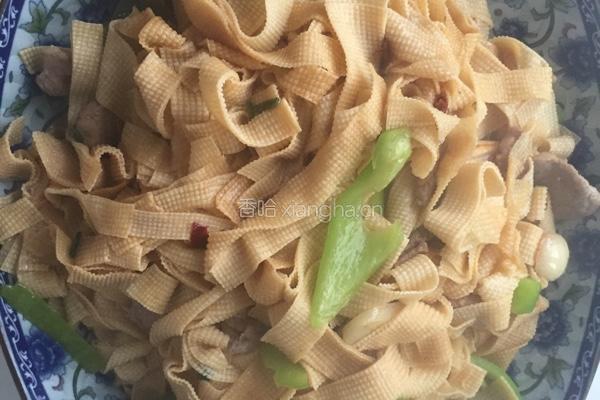 青椒炒干豆皮的做法图解10