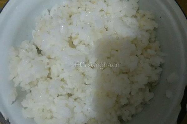 蛋炒饭的做法图解2