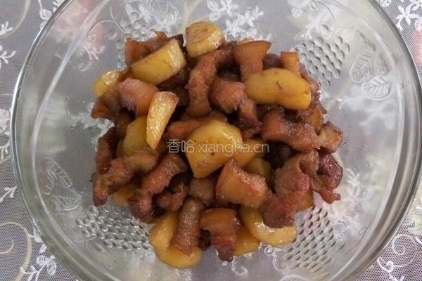 土豆红烧肉的做法图解8