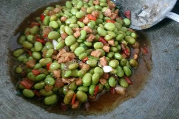 毛豆米烧肉的做法图解8