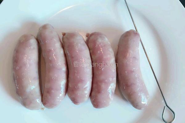香煎台式香肠的做法图解1