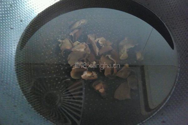 彩蔬疙瘩汤的做法图解3
