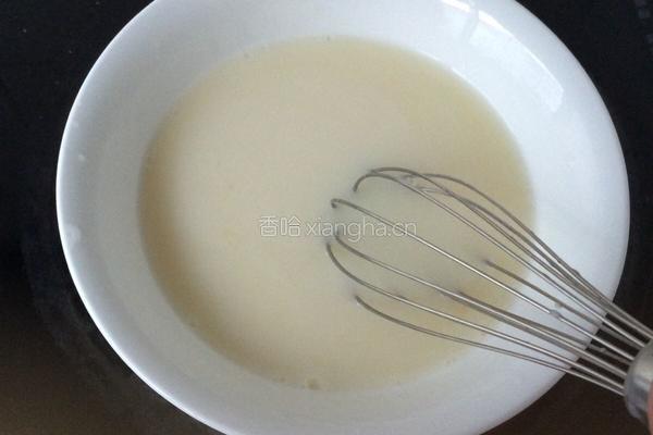 蓝莓慕斯的做法图解2