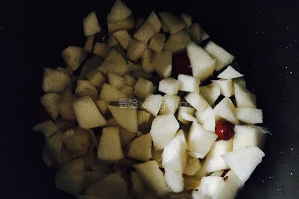 雪梨🍐马蹄糖水的做法图解2
