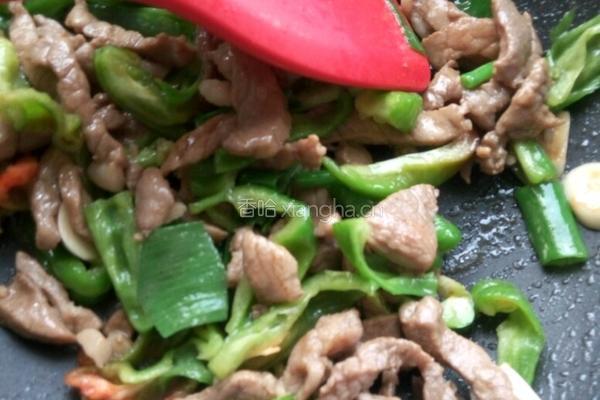 辣椒炒肉的做法图解7