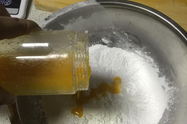 水晶削筋二合一（西红柿鸡蛋 炸酱）的做法图解3