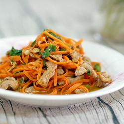 胡萝卜炒肉丝的做法[图]