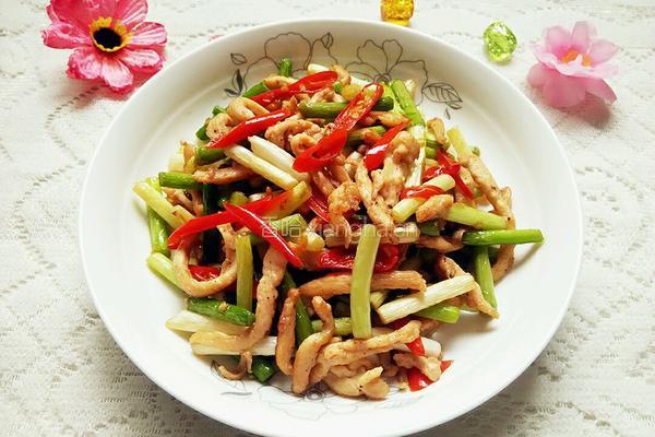 鸡肉炒蒜苔的做法图解8