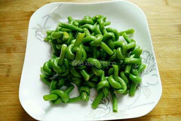 风味豇豆结的做法图解4