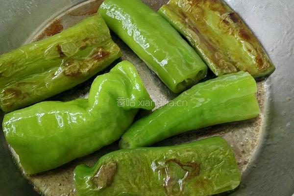 虎皮辣椒～川菜的做法图解3