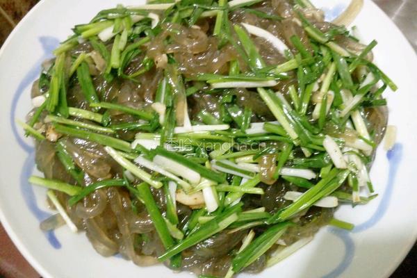 香葱炒粉纤的做法图解5