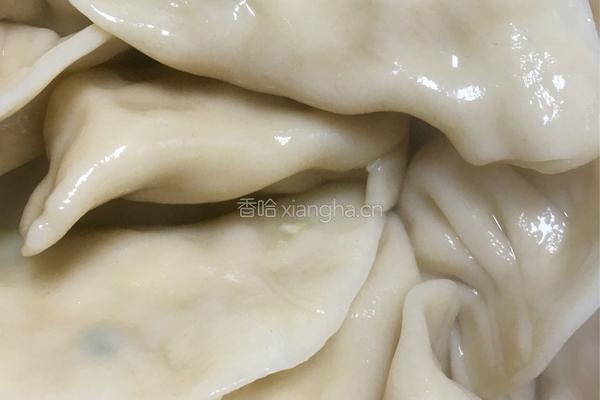 白菜猪肉饺的做法图解11