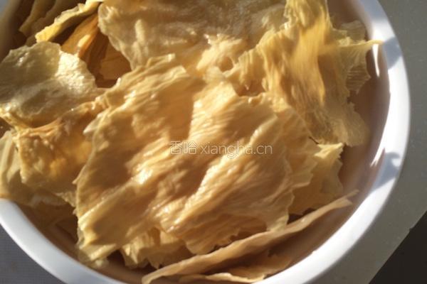 西红柿土豆炖豆皮的做法图解2