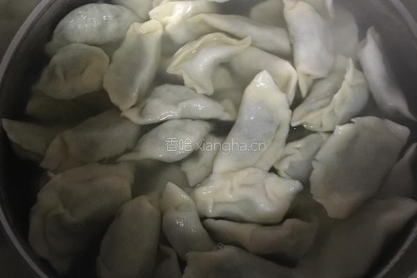 韭菜瘦肉水饺的做法图解13