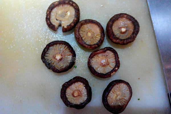 鲜虾酿香菇的做法图解7