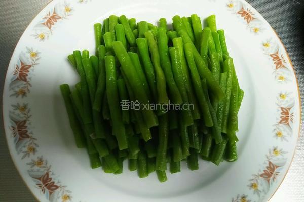 凉拌豆角的做法图解4