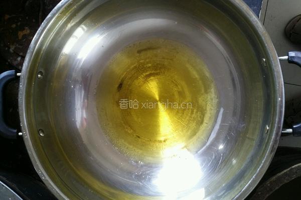 排骨土豆炖豆腐的做法图解2
